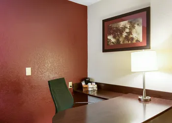 Red Roof Inn Kalamazoo East - Expo Center hotel thumbnail 8