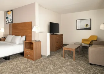 City Express by Marriott Danville hotel thumbnail 8