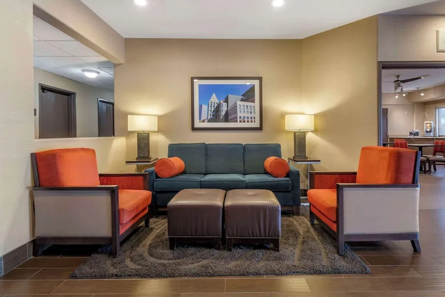 Comfort Suites Highlands Ranch Denver Tech Center Area hotel detail image 2