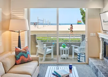 Beach House Hotel at Hermosa Beach hotel thumbnail 3
