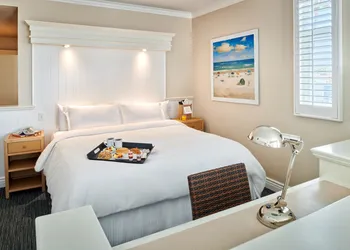 Beach House Hotel at Hermosa Beach hotel thumbnail 6