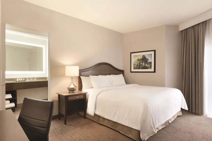 Embassy Suites by Hilton Temecula Valley Wine Country hotel detail image 6