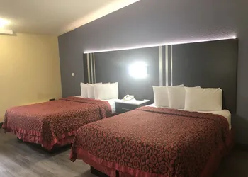 Days Inn by Wyndham Grove City Columbus South hotel thumbnail 8