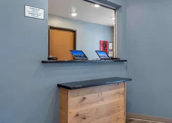 WoodSpring Suites Austin Northwest hotel thumbnail 3