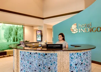 Hotel Indigo Chicago-Vernon Hills by IHG hotel thumbnail 2