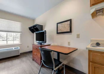 Extended Stay America Select Suites - Orlando - East hotel thumbnail 5