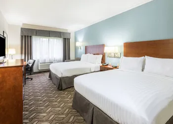 Holiday Inn Express Hotel & Suites Lake Charles by IHG hotel thumbnail 8