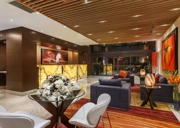 Poco Inn and Suites Hotel & Conference Centre hotel thumbnail 2