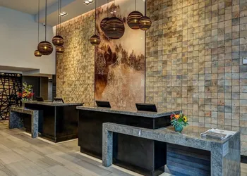 Delta Hotels by Marriott Seattle Everett hotel thumbnail 3