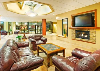 Holiday Inn Johnson City by IHG hotel thumbnail 3