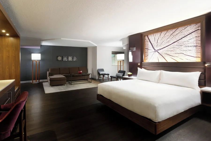Walnut Creek Marriott hotel detail image 6