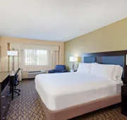 Holiday Inn Express Newport Beach by IHG hotel detail image 5
