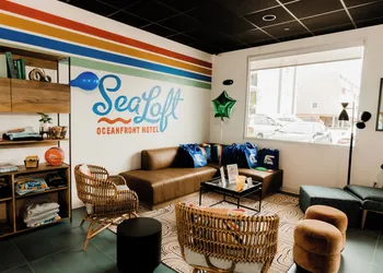 SeaLoft Oceanfront Hotel hotel thumbnail 2