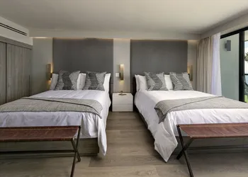 La Jolla Cove Suites hotel thumbnail 6