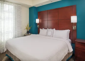 Residence Inn Portland Downtown/Waterfront hotel thumbnail 7
