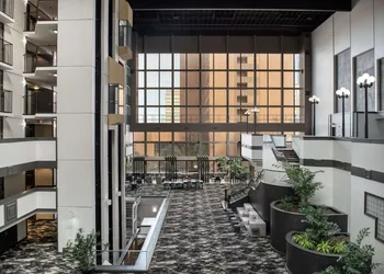 Embassy Suites Hotel Winston-Salem hotel thumbnail 7
