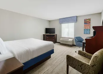 Hampton Inn & Suites West Sacramento hotel thumbnail 4