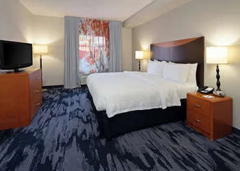 Fairfield Inn & Suites Seattle Bremerton hotel thumbnail 8