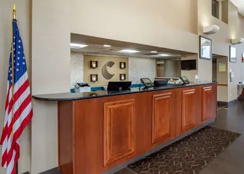 Comfort Suites Hagerstown Southeast hotel thumbnail 3