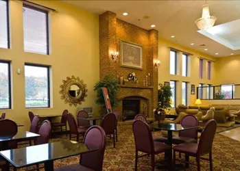 Comfort Suites Hagerstown Southeast hotel thumbnail 7