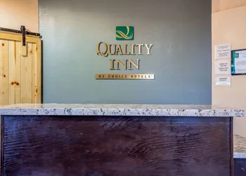 Quality Inn Pinetop Lakeside hotel thumbnail 5