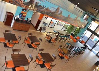 Howard Johnson by Wyndham Yuma hotel thumbnail 3