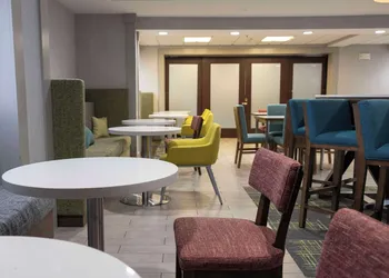 Hampton Inn Kent/Akron Area hotel thumbnail 4