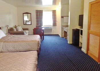 Americas Best Value Inn Oxnard Port Hueneme hotel thumbnail 6