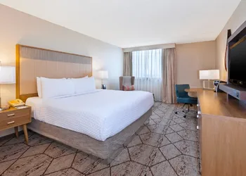 Crowne Plaza Columbus North- Worthington by IHG hotel thumbnail 5