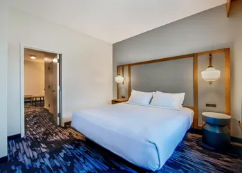 Fairfield by Marriott Inn & Suites Cortland hotel thumbnail 5