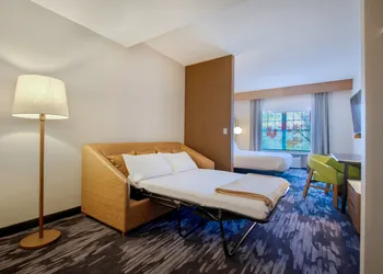 Fairfield by Marriott Inn & Suites Cortland hotel thumbnail 8