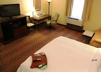 Hampton Inn & Suites Houston Katy hotel thumbnail 3