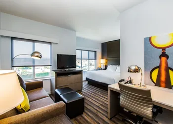 HYATT house Santa Clara hotel thumbnail 6