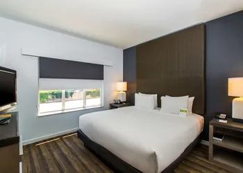 HYATT house Santa Clara hotel thumbnail 8