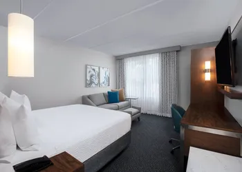 Courtyard by Marriott Aventura Mall hotel thumbnail 6