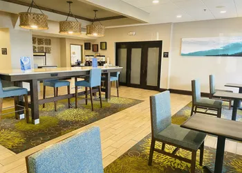 Hampton Inn Beaufort hotel thumbnail 6