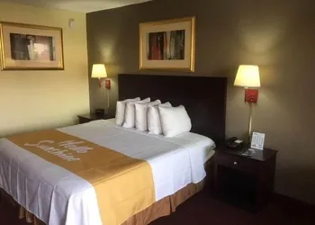 Days Inn by Wyndham Paintsville hotel thumbnail 6