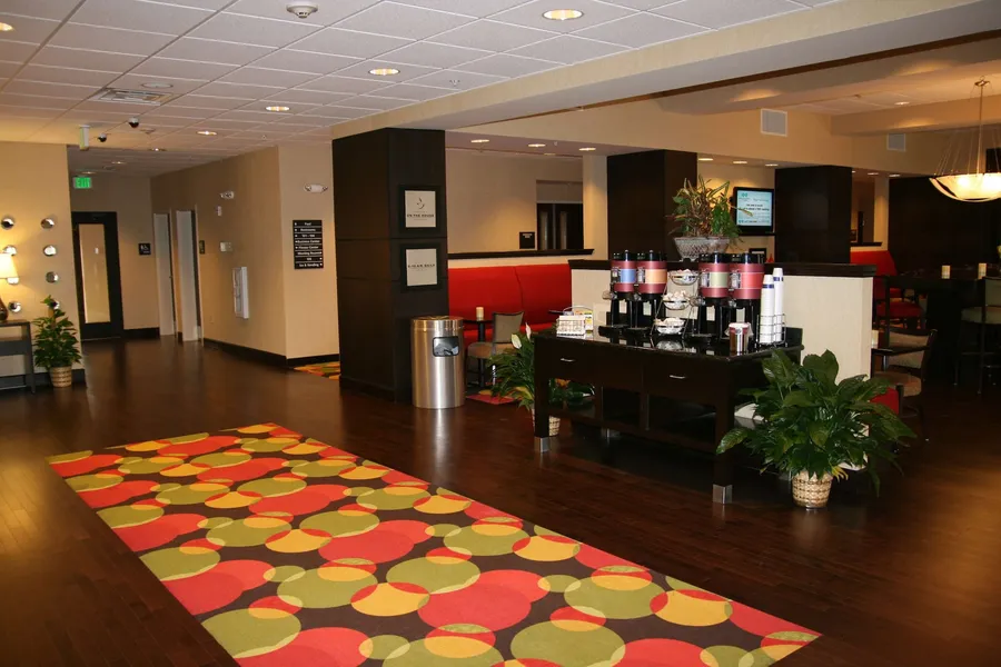 Hampton Inn Jacksonville-Anniston Area hotel detail image 6