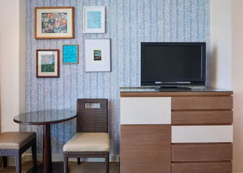 Kaimana Beach Hotel hotel thumbnail 5