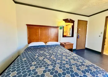 Americas Best Value Inn Seward hotel thumbnail 7