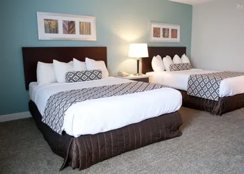 Crowne Plaza Suites Pittsburgh South by IHG hotel thumbnail 5