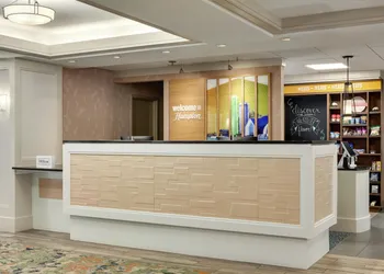 Hampton Inn Lancaster hotel thumbnail 4