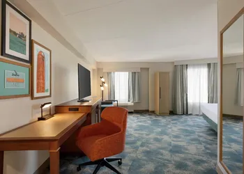 Hampton Inn Lancaster hotel thumbnail 6