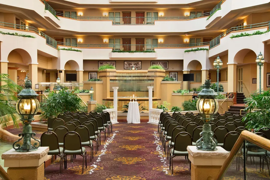 Embassy Suites by Hilton Greensboro Airport hotel detail image 6