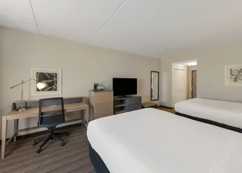 Country Inn & Suites by Radisson, Findlay, OH hotel thumbnail 7
