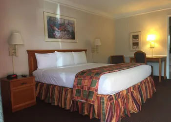 Days Inn Tucson City Center hotel thumbnail 3