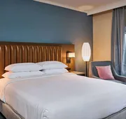 DoubleTree by Hilton Chatsworth hotel detail image 5