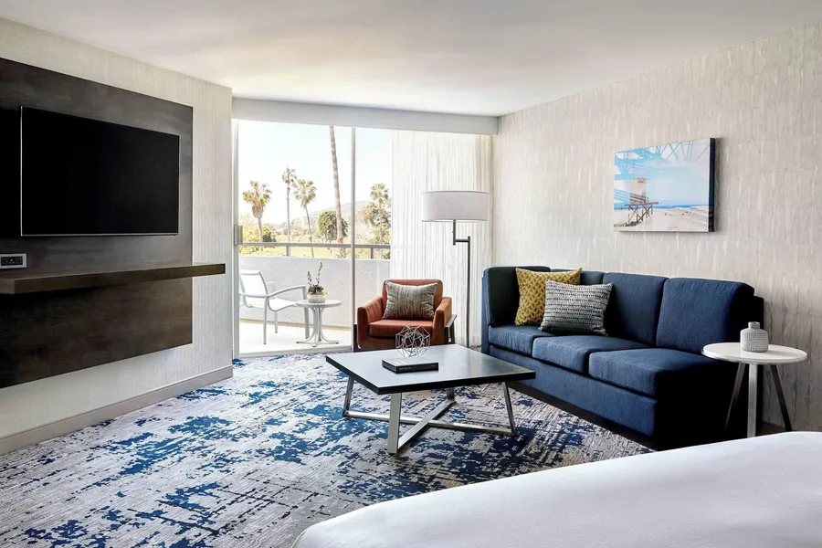 Ventura Beach Marriott hotel detail image 6