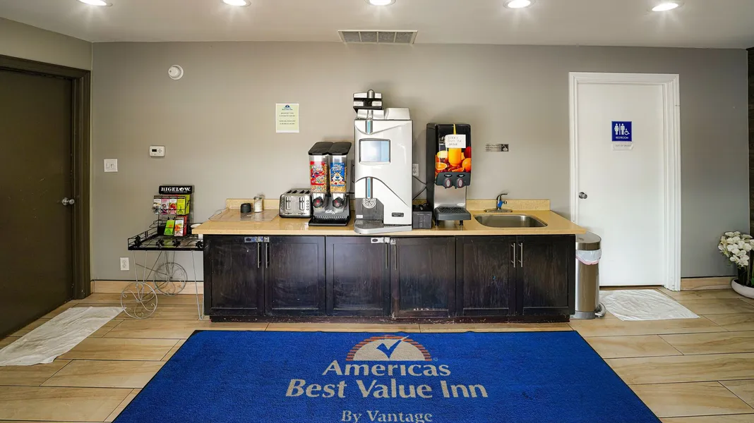 Americas Best Value Inn Antioch hotel detail image 2