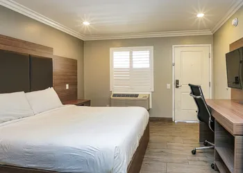 Americas Best Value Inn Antioch hotel thumbnail 8